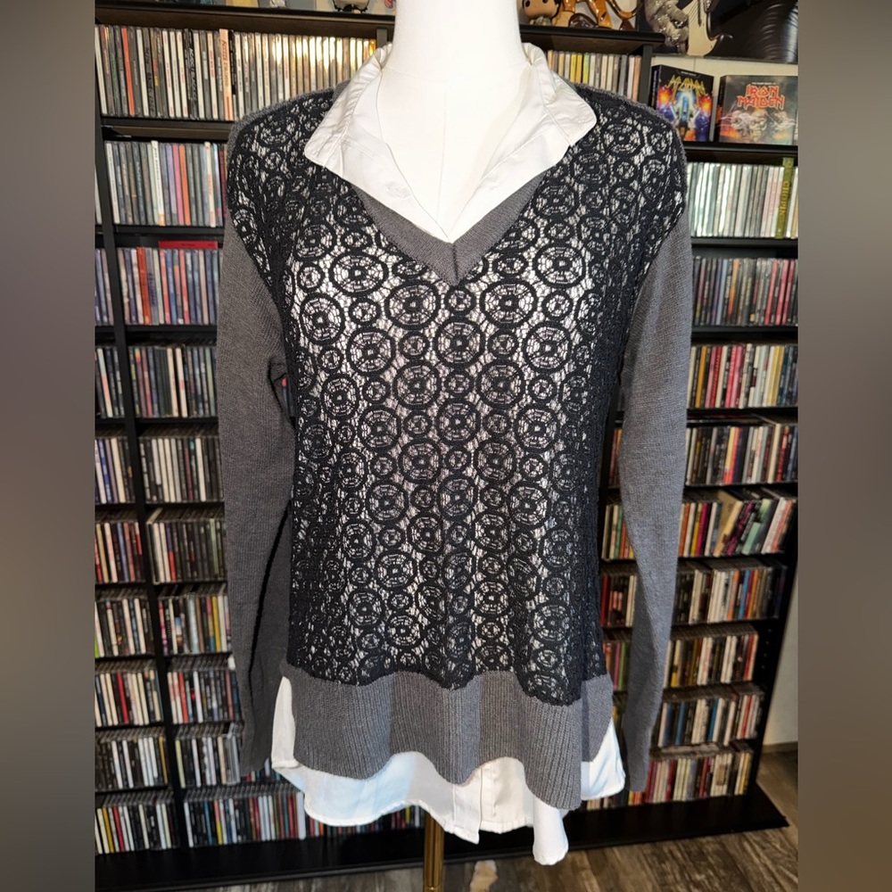Vera Wang Layered V‑Neck Vintage Grunge Sweater with Black Lace Overlay